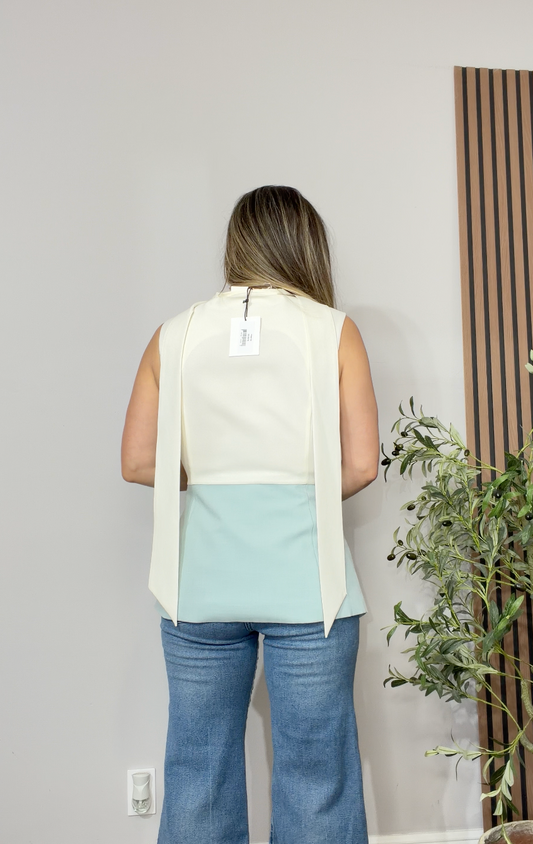 Minimalist Contrast-Trim Tailored Vest - 34150