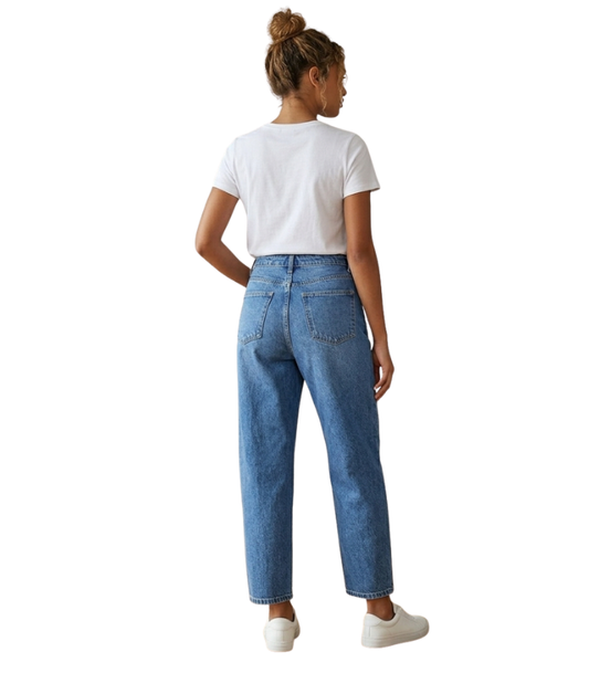 High-Waisted Relaxed Fit Jeans - 34009