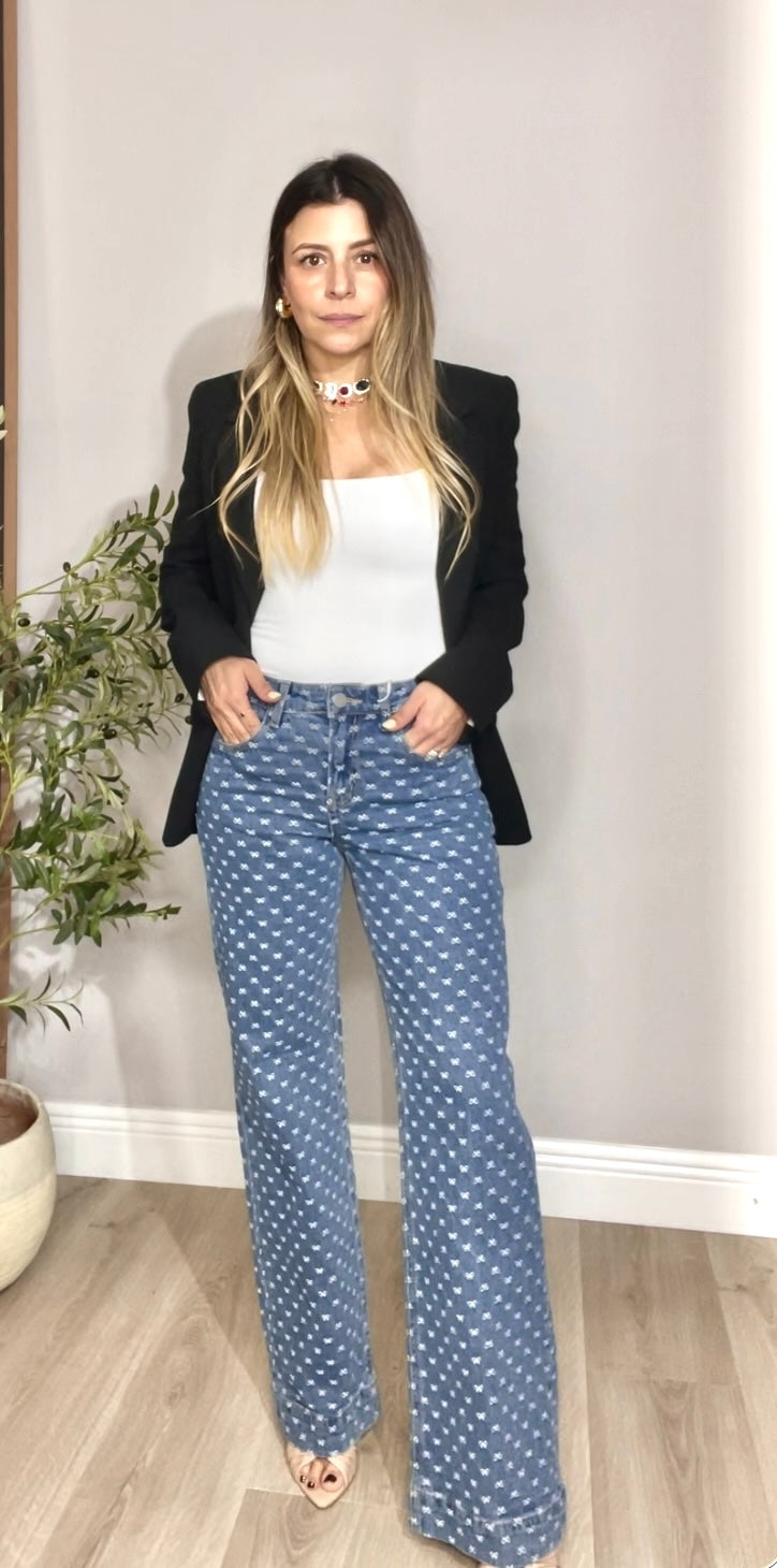 High-Waisted Blue Wide-Leg Jeans with Bow Print Details -  31517
