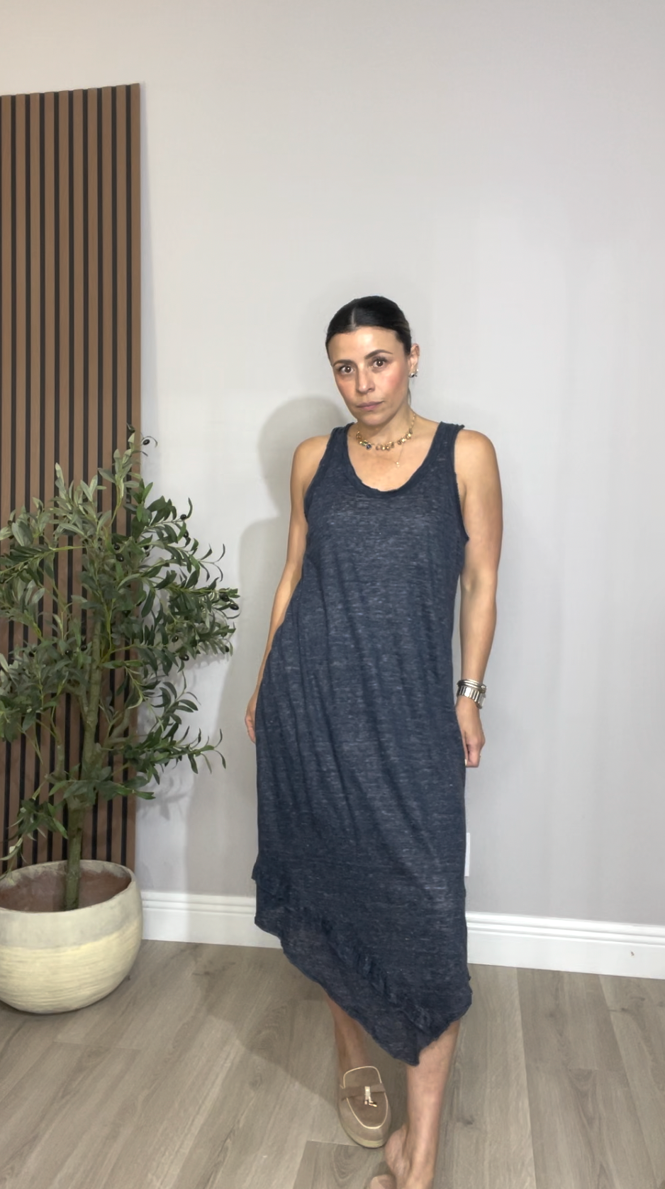 Sleeveless Charcoal Midi Dress - 33349