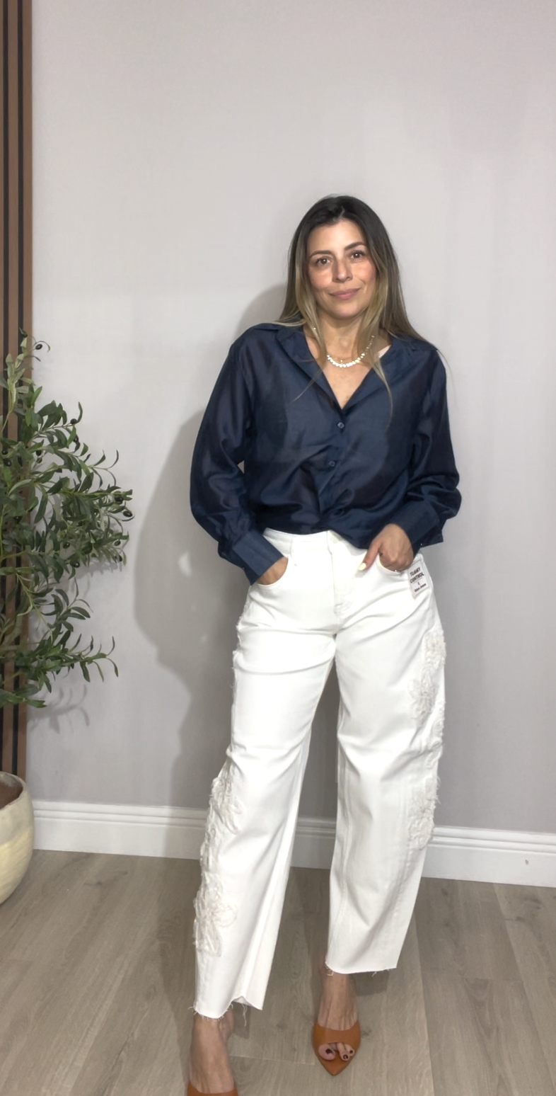 White Embroidered Tummy-Control Jeans - 33438