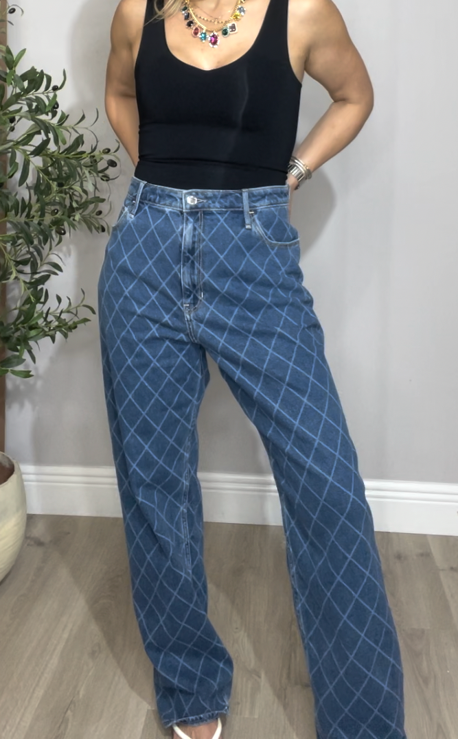 High-Rise Diamond Pattern Straight-Leg Jeans - 33505