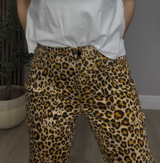 Leopard Print Straight-Leg Jeans - 33496