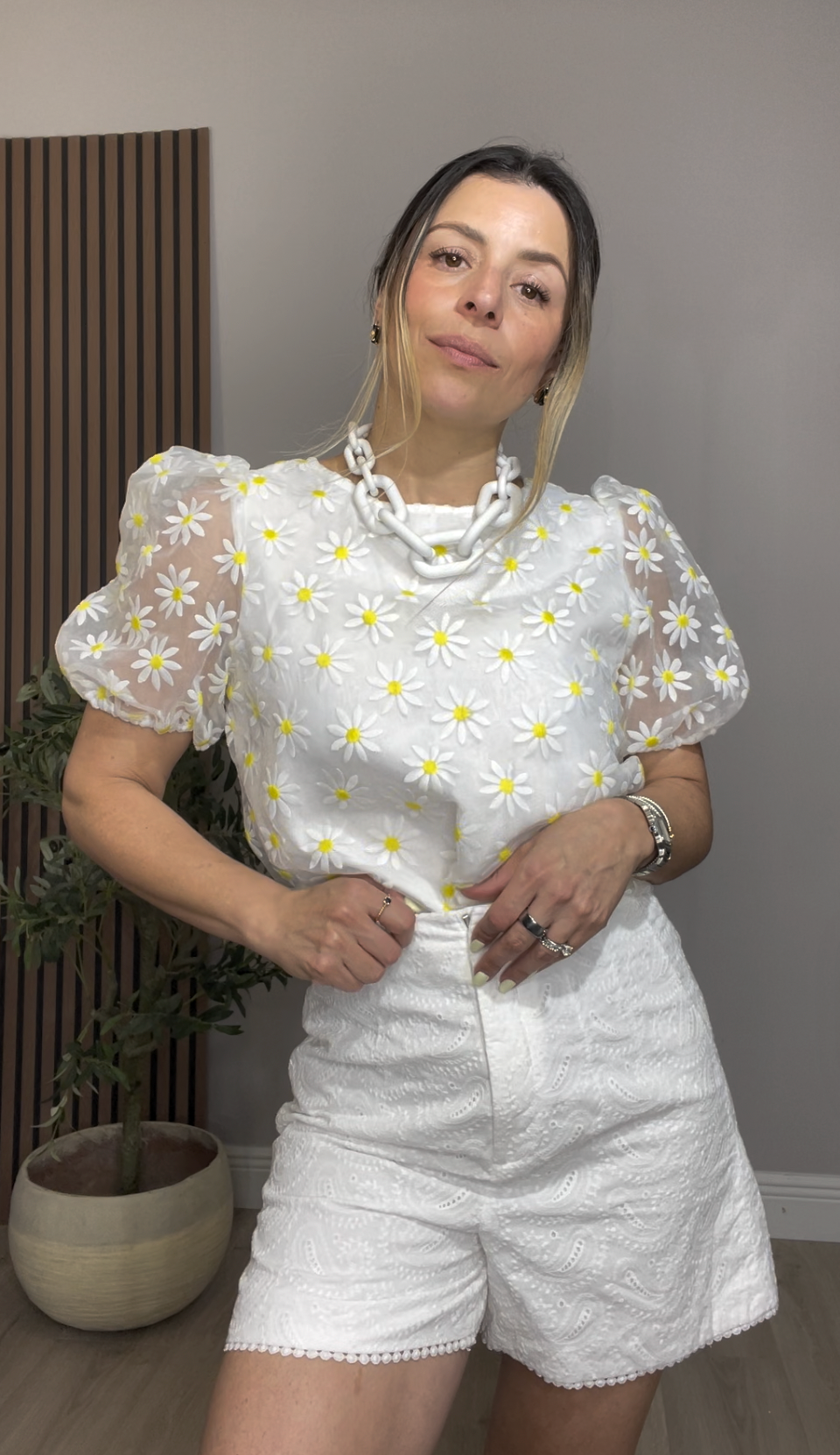 Sheer Daisy Puff Sleeve Blouse - 33533