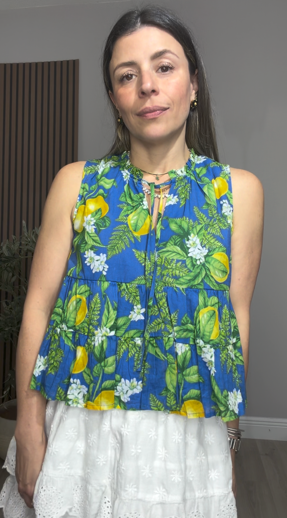 Lemon Garden Sleeveless Blouse - 32298