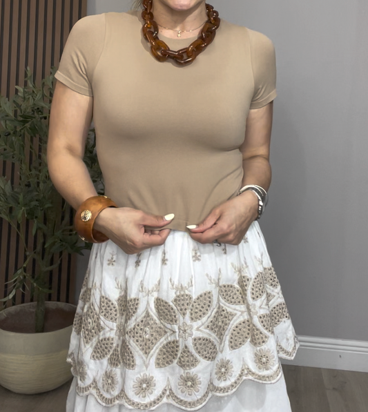 Fitted short-sleeve top in a warm nude - 33878