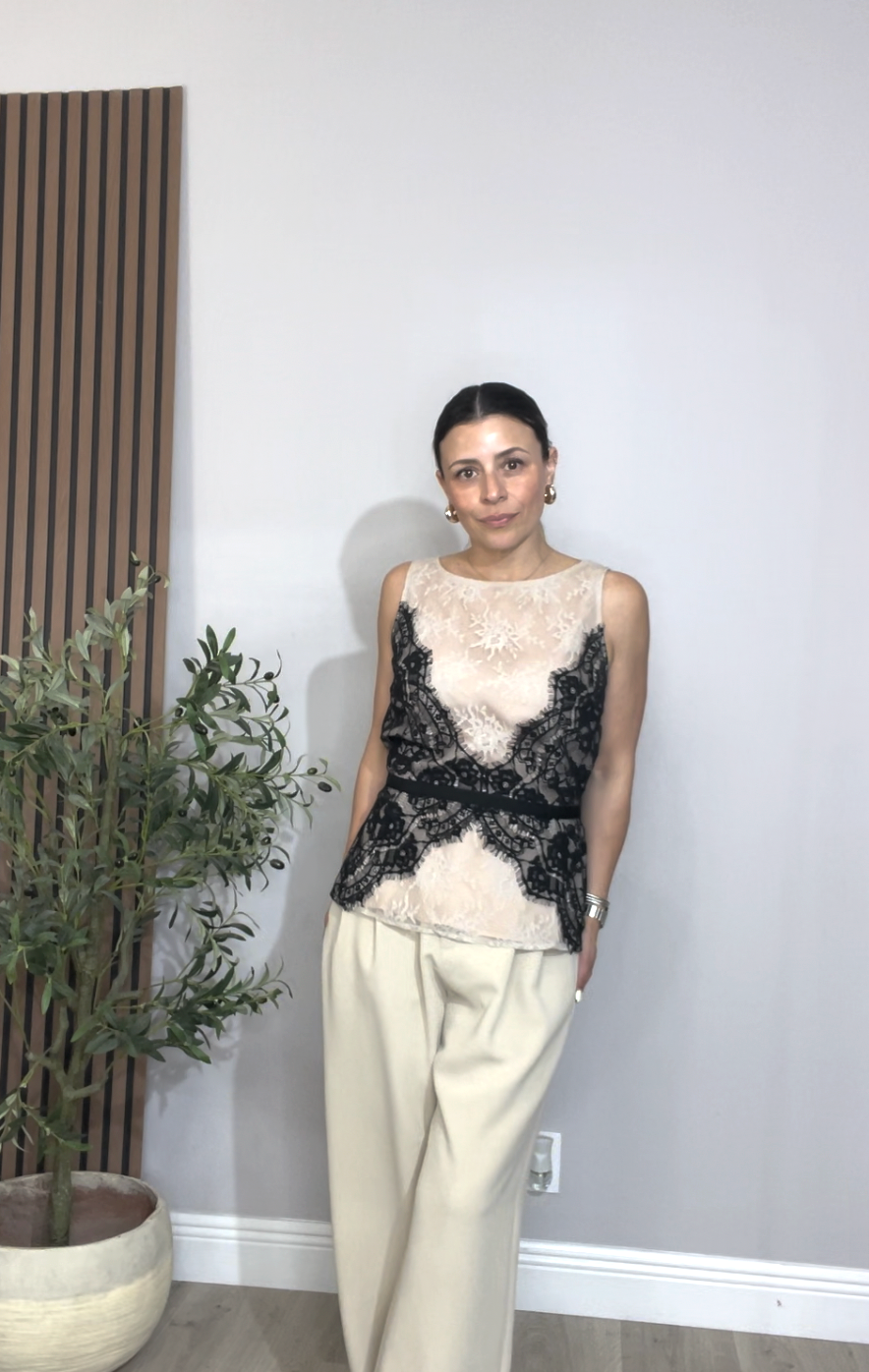 Sleeveless lace blouse -  33844