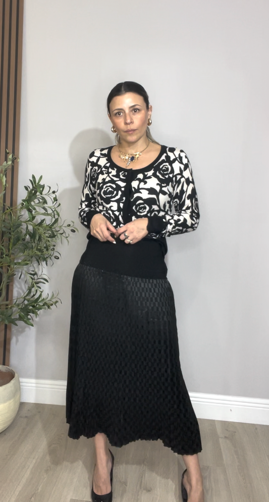 Midnight Noir Textured Plissé Midi Skirt - 33847