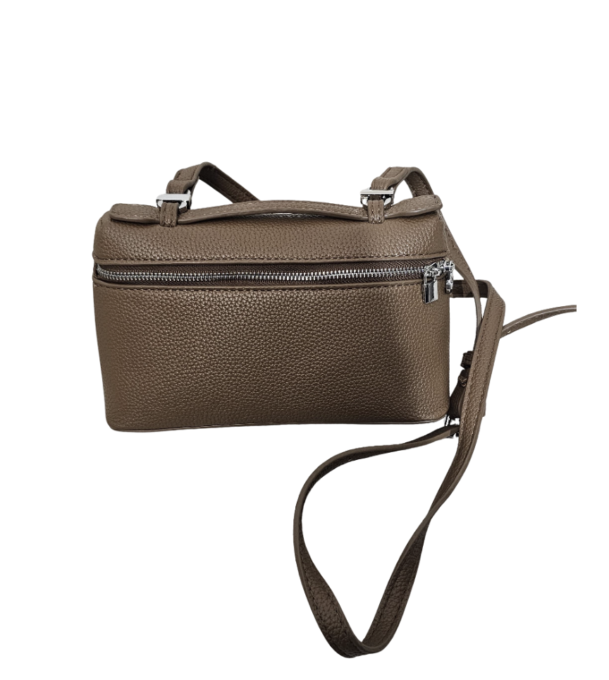 Elegant Pebble-Grain Box Crossbody Bag - 31647
