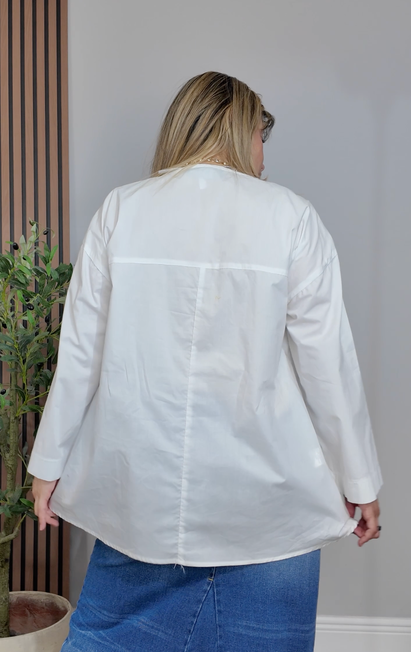 OZAI N KU White Pleated Front Trapeze Shirt - 33815