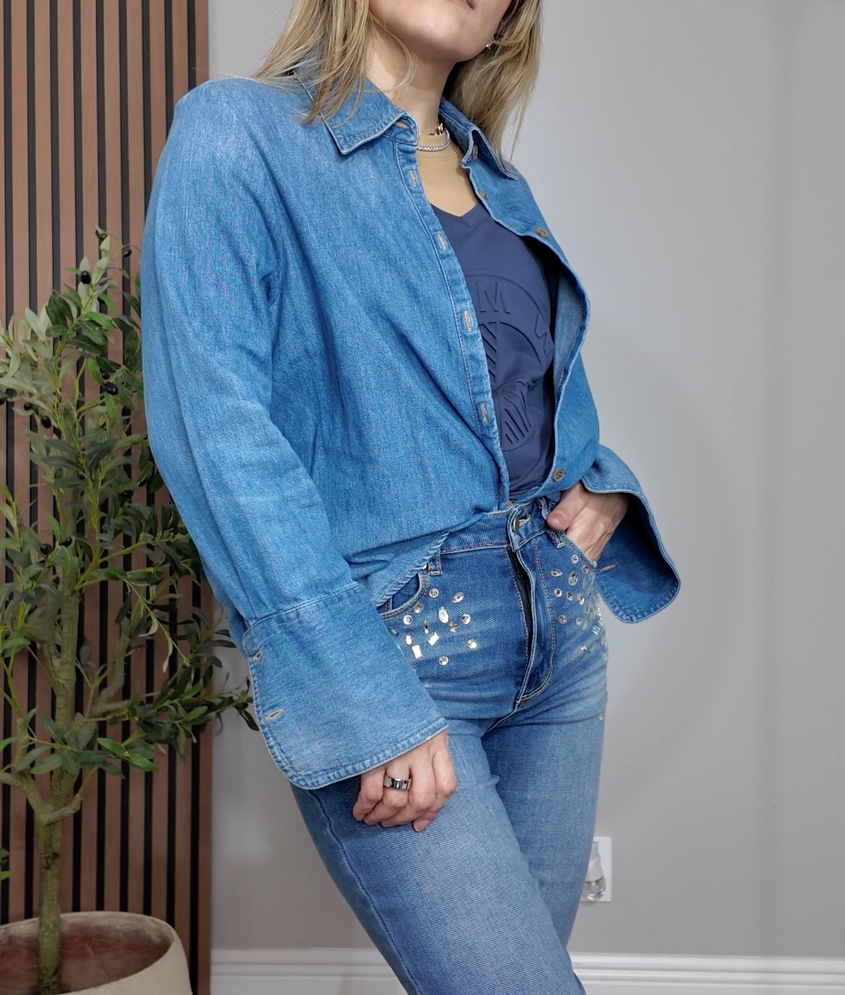 Classic Denim Button-Down Shirt with Flared Cuffs - 33852