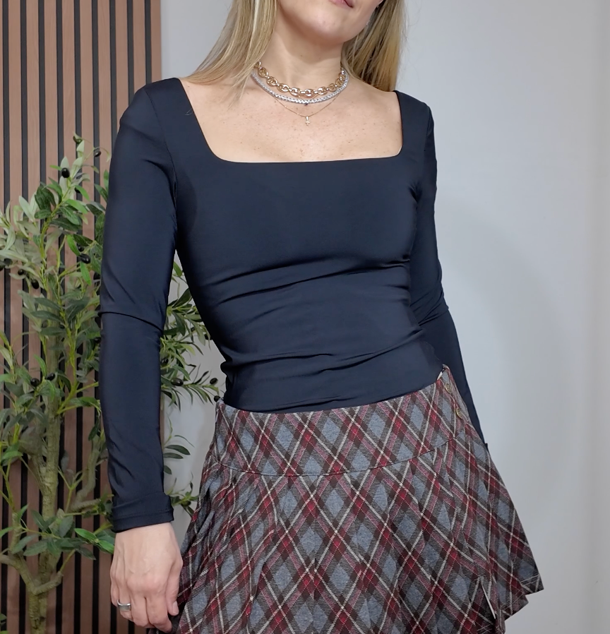 Elegant Square Neck Long-Sleeve Body - 33958