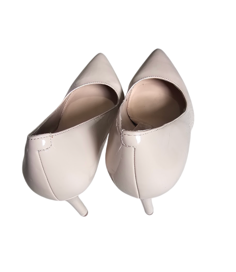 Nude Patent Leather Pointed-Toe Pumps - 7428