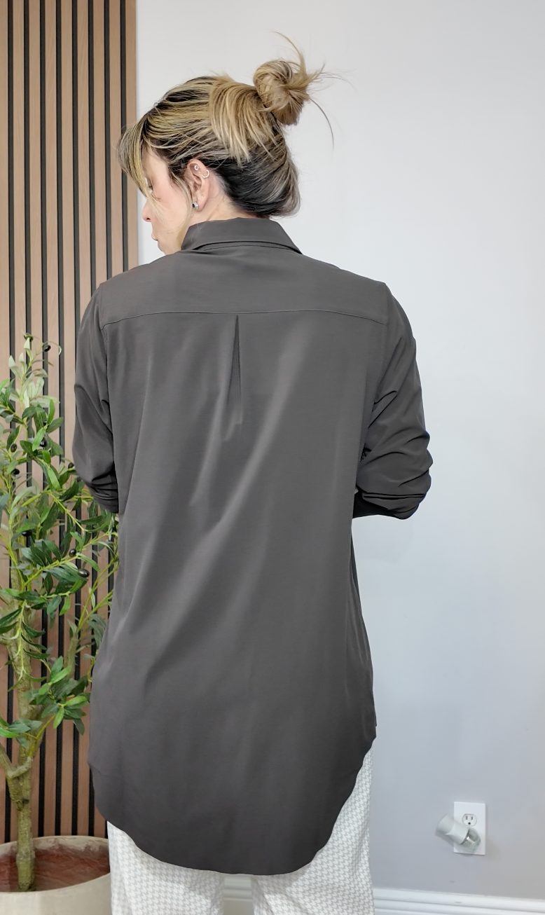 Athleta Dark Charcoal Relaxed Button-Up Shirt - 33816