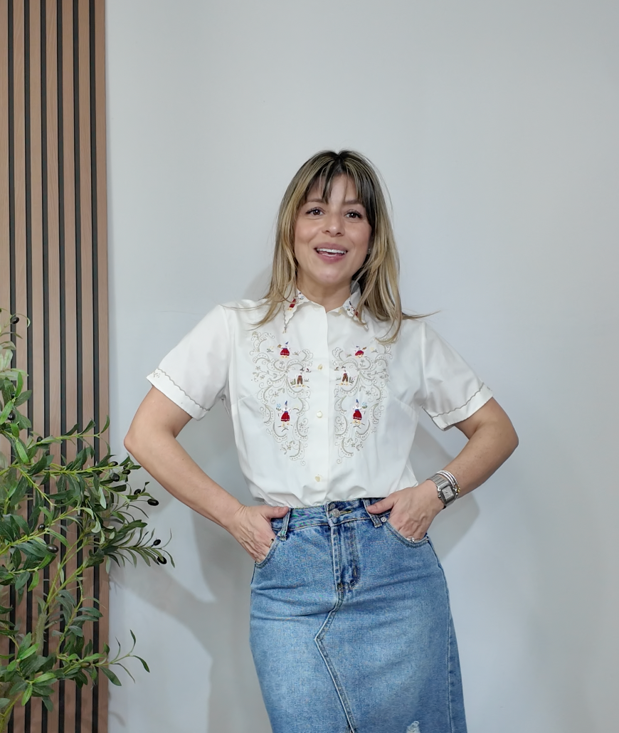 Vintage Folk-Inspired Embroidered Blouse - 33808