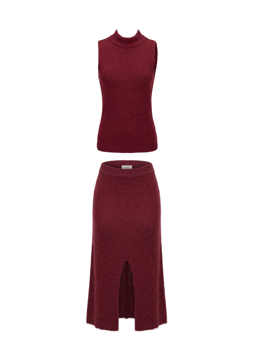 Maroon Knit Mock-Neck Set - 32526