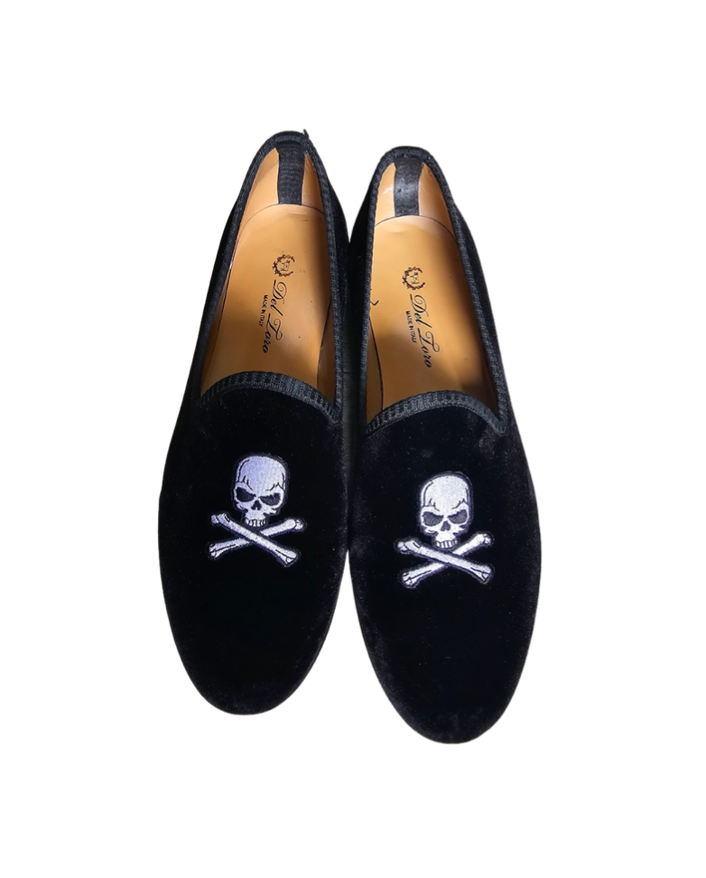 Del Toro Black Velvet Skull & Crossbones Loafers - 33079
