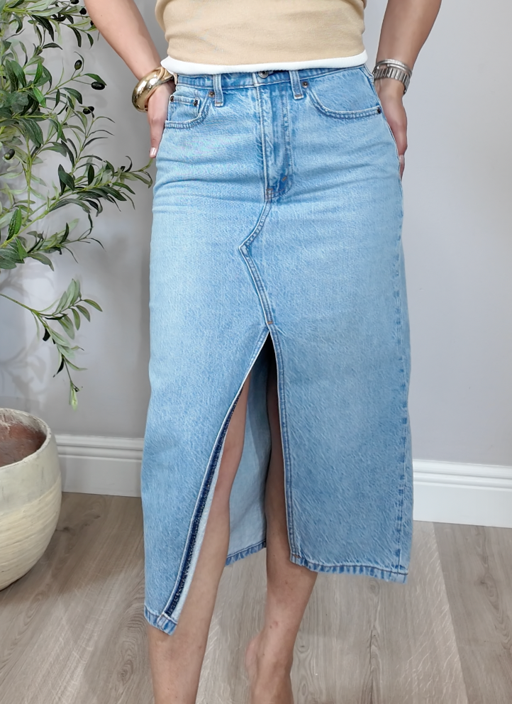 Mid-Wash Front Slit Denim Maxi Skirt - 34032