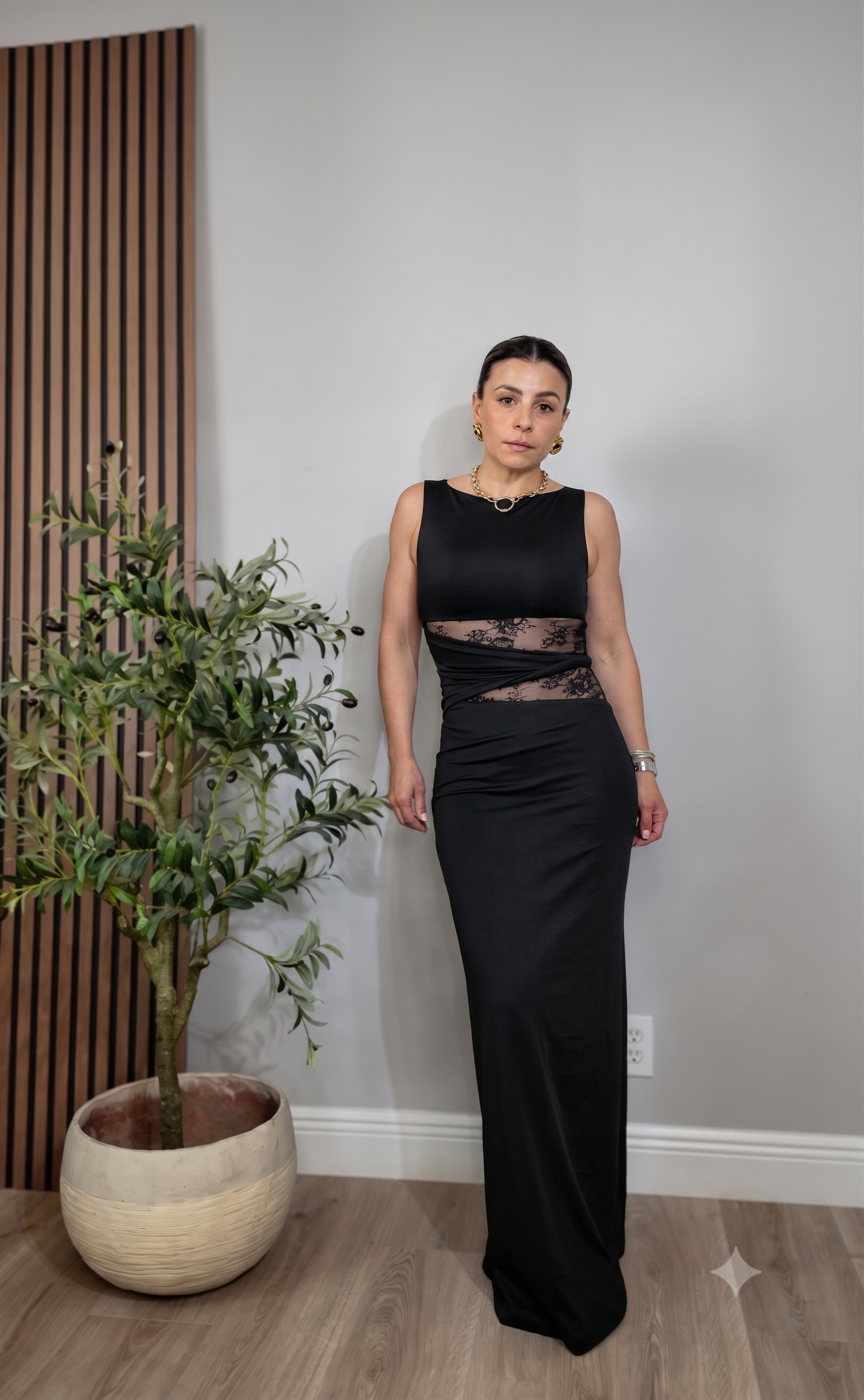 Luxe Lace Illusion Cut-Out Maxi Dress - Black - 35069
