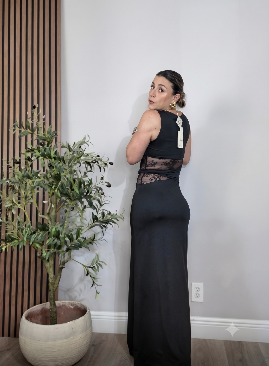 Luxe Lace Illusion Cut-Out Maxi Dress - Black - 35069