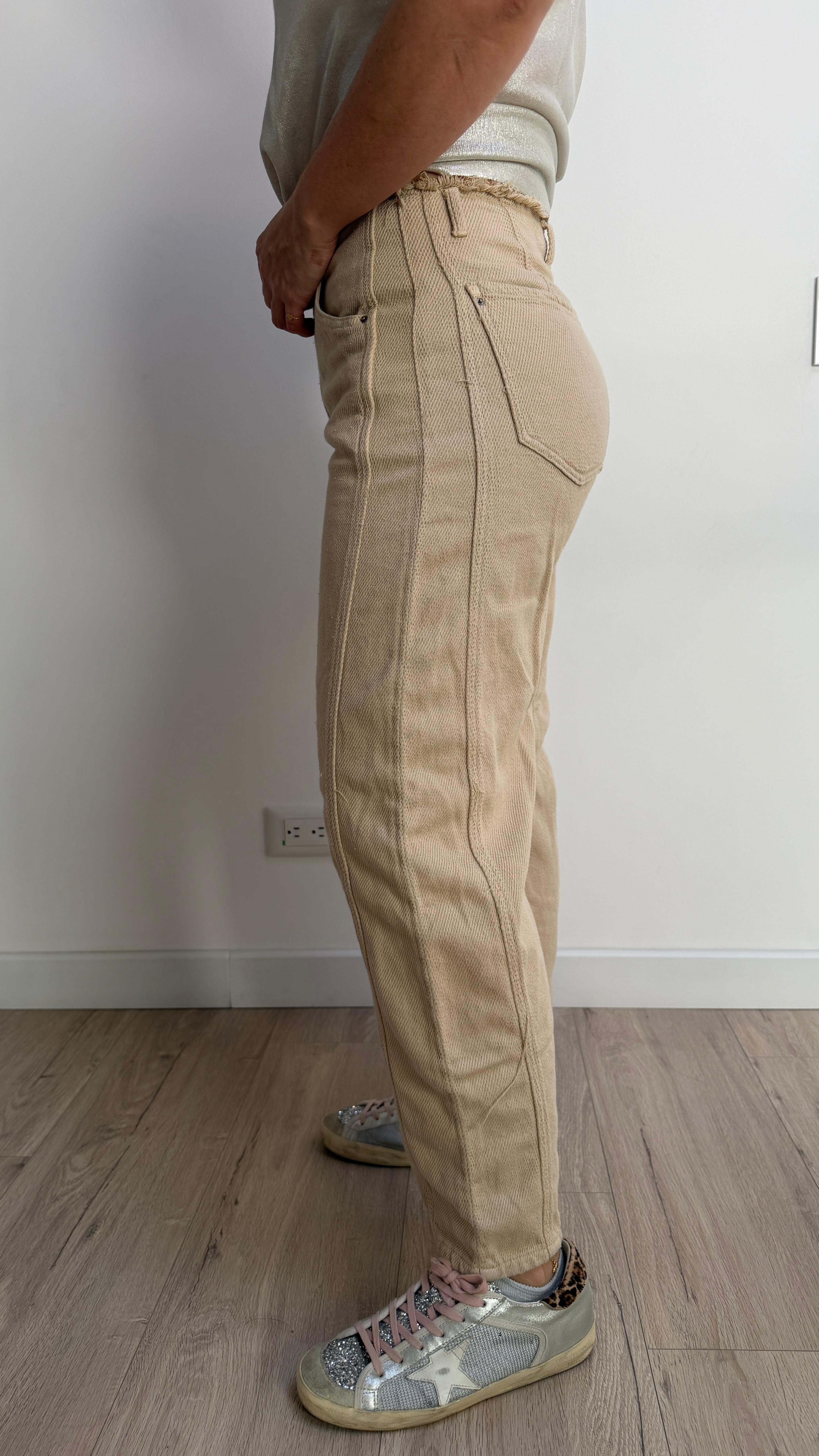 Distressed Barrel Leg Jeans - 34206 - 34207