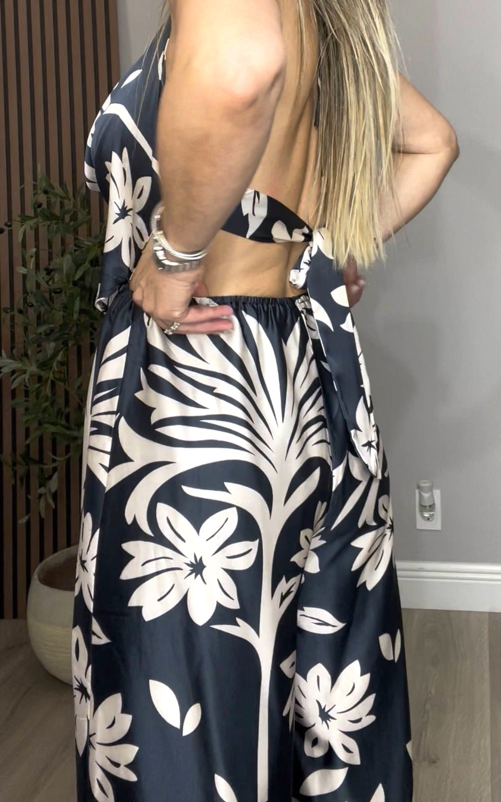 Floral Halter Neck Wide-Leg Jumpsuit - 30603