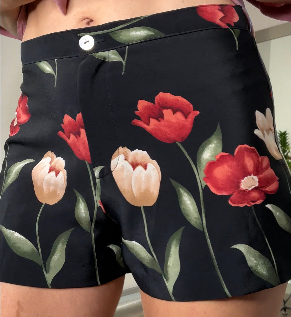 Short Flores Ref:7282